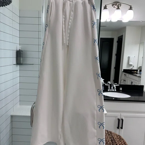Sweatpant set with Blue Bow Accents - Picture 6 of 7